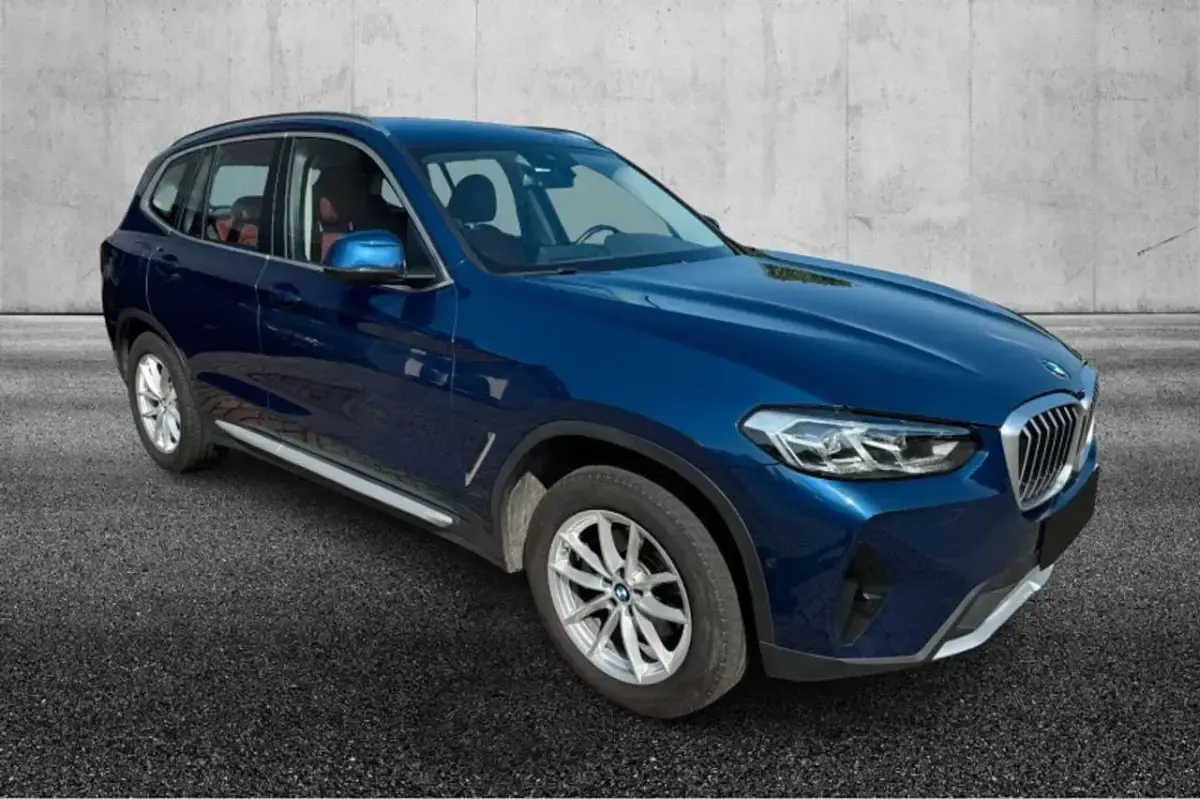 Usata BMW X3 Comfort Edition 190 CV (139 kW) 2022 Blu/azzurro SUV