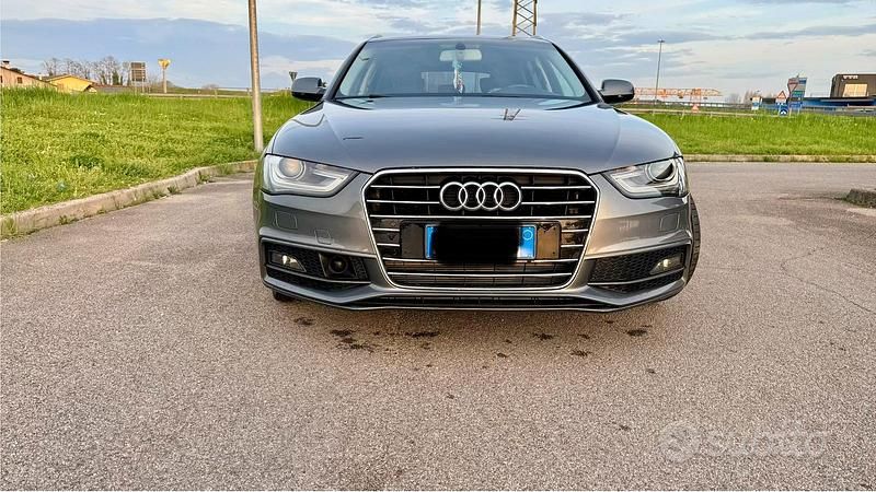 Usata Audi A4 Business 150 CV (110 kW) 2015 Grigio Station wagon