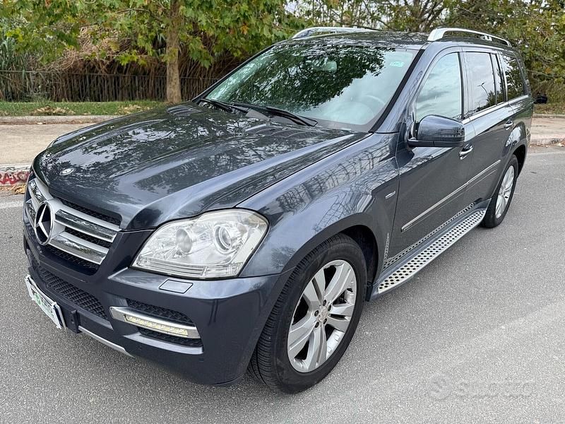 Usata Mercedes GL350 211 CV (155 kW) 2012 Grigio SUV