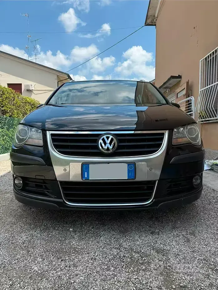 Usata VW Touran Cross 140 CV (102 kW) 2008 Nero Monovolume