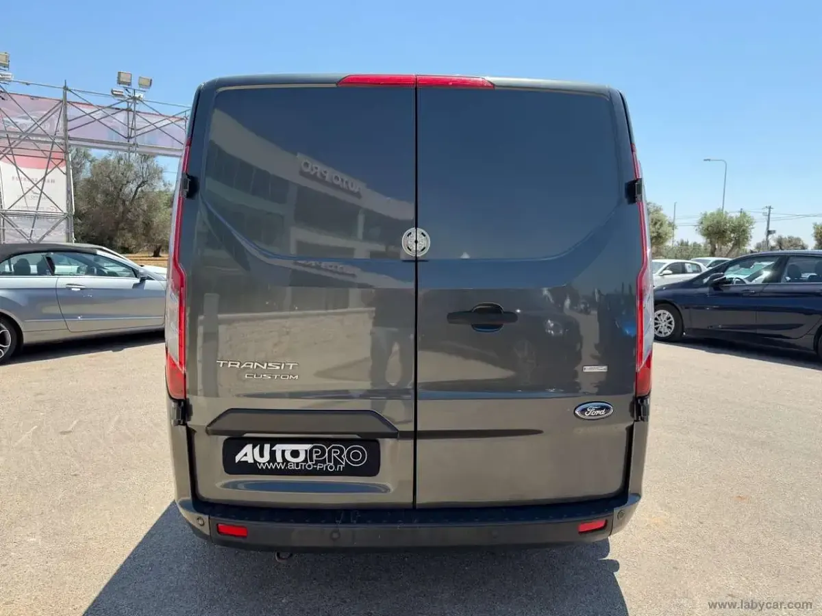Usata Ford Transit Custom 131 CV (96 kW) 2018 Grigio Furgone