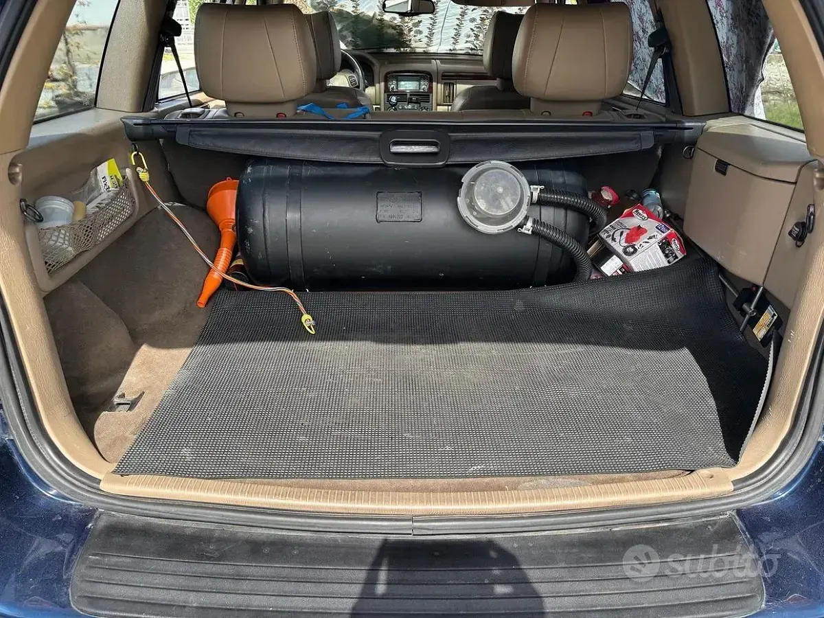 Usata Jeep Cherokee 2001 Bluazzurro SUV