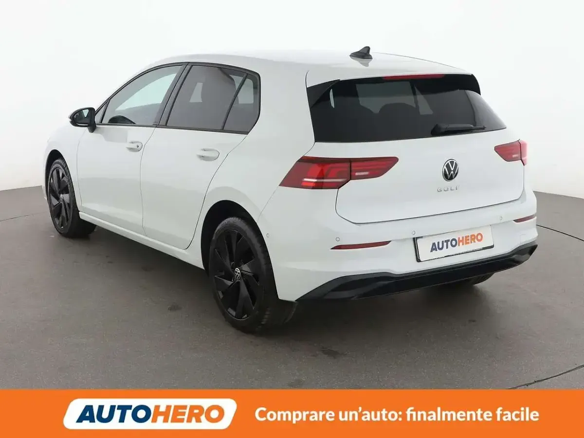 Usata VW Golf VIII Edition 116 CV (85 kW) 2025 Bianco Berlina