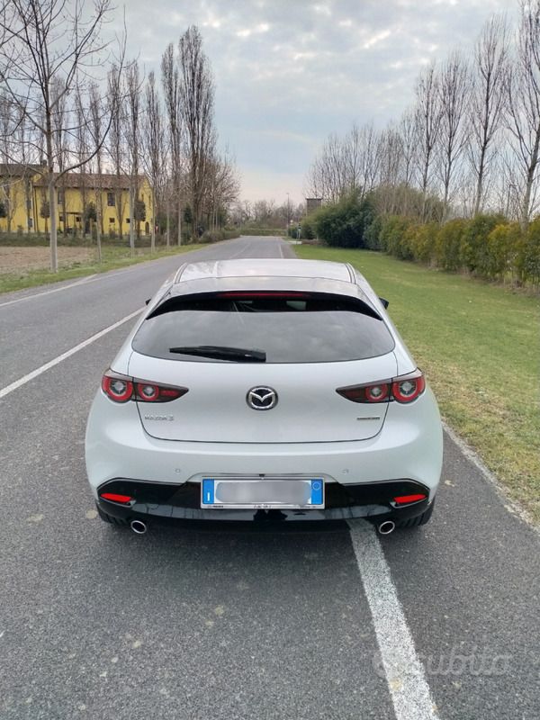 Usata Mazda 3 Homura-Line 150 CV (110 kW) 2024 Grigio Berlina