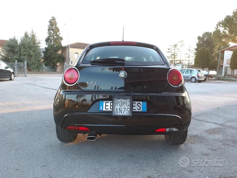 Usata Alfa Romeo MiTo Progression 120 CV (88 kW) 2010 Nero Utilitaria