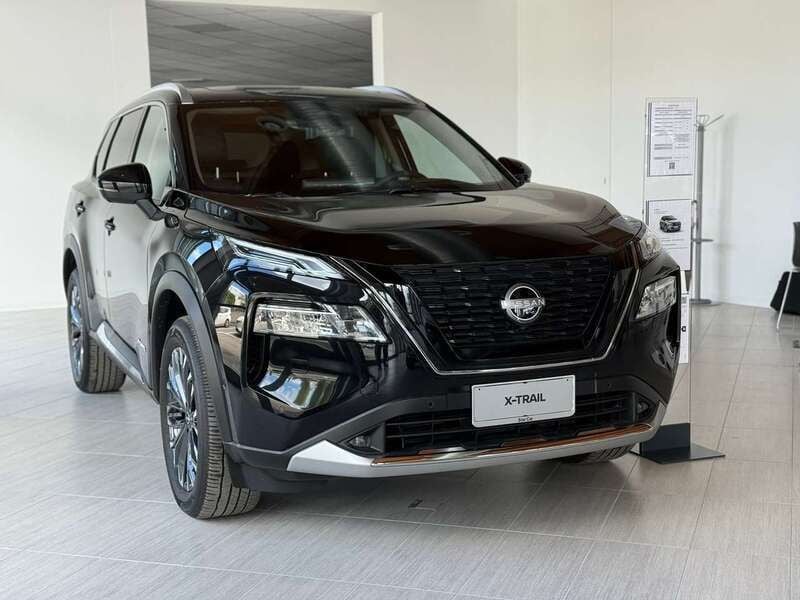 Nuova Nissan X-Trail Acenta 150 CV (110 kW) 2025 Grigio SUV
