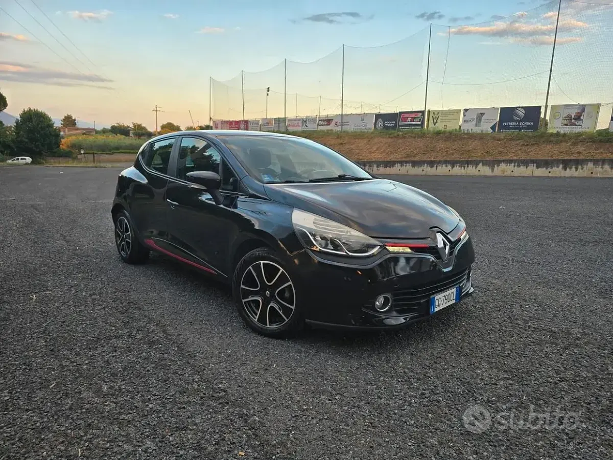 Usata Renault Clio IV 75 CV (55 kW) 2014 Nero Berlina