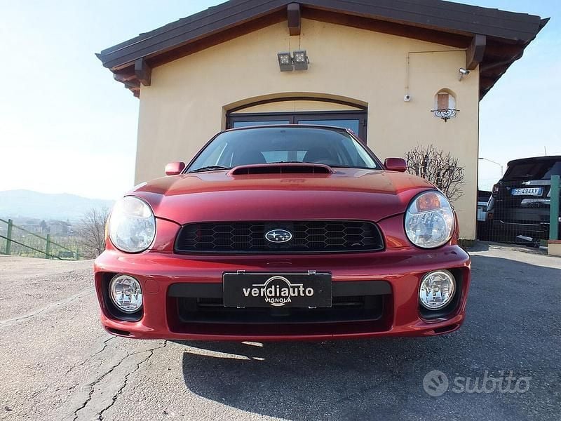 Usata Subaru Impreza 218 CV (160 kW) 2002 Rosso Berlina