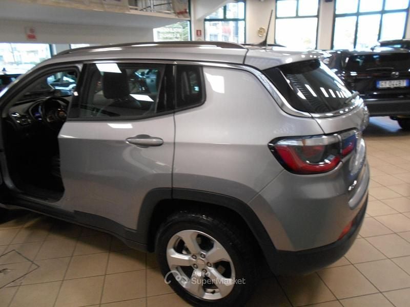 Usata Jeep Compass 140 CV (102 kW) 2017 Gray SUV