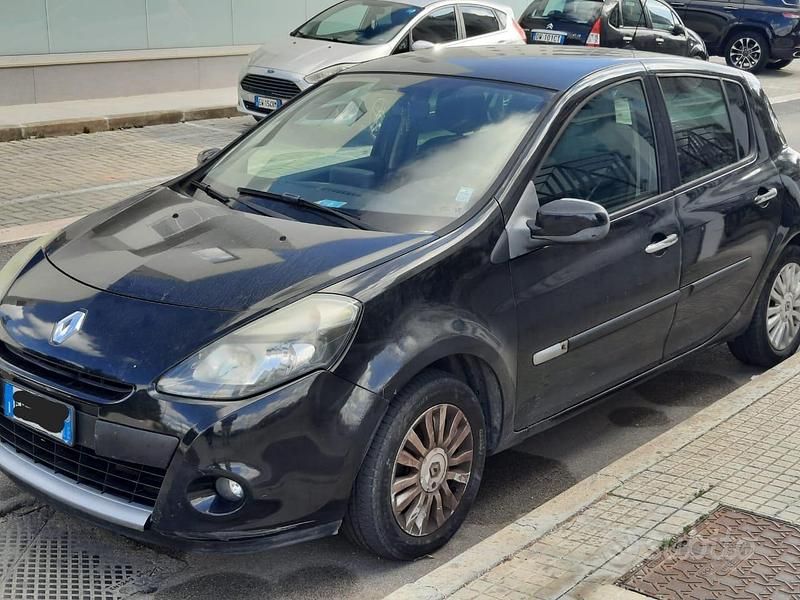 Usata Renault Clio II 2010 Nero Berlina