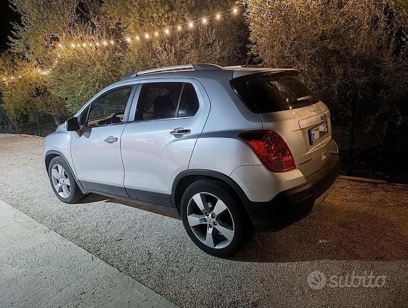 Usata Chevrolet Trax 131 CV (96 kW) 2013 Grigio SUV