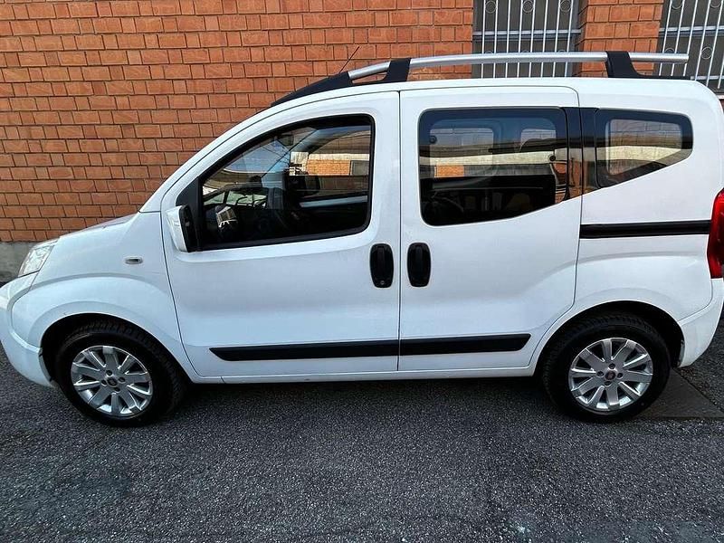 Usata Fiat Qubo Active 75 CV (55 kW) 2014 Bianco Monovolume
