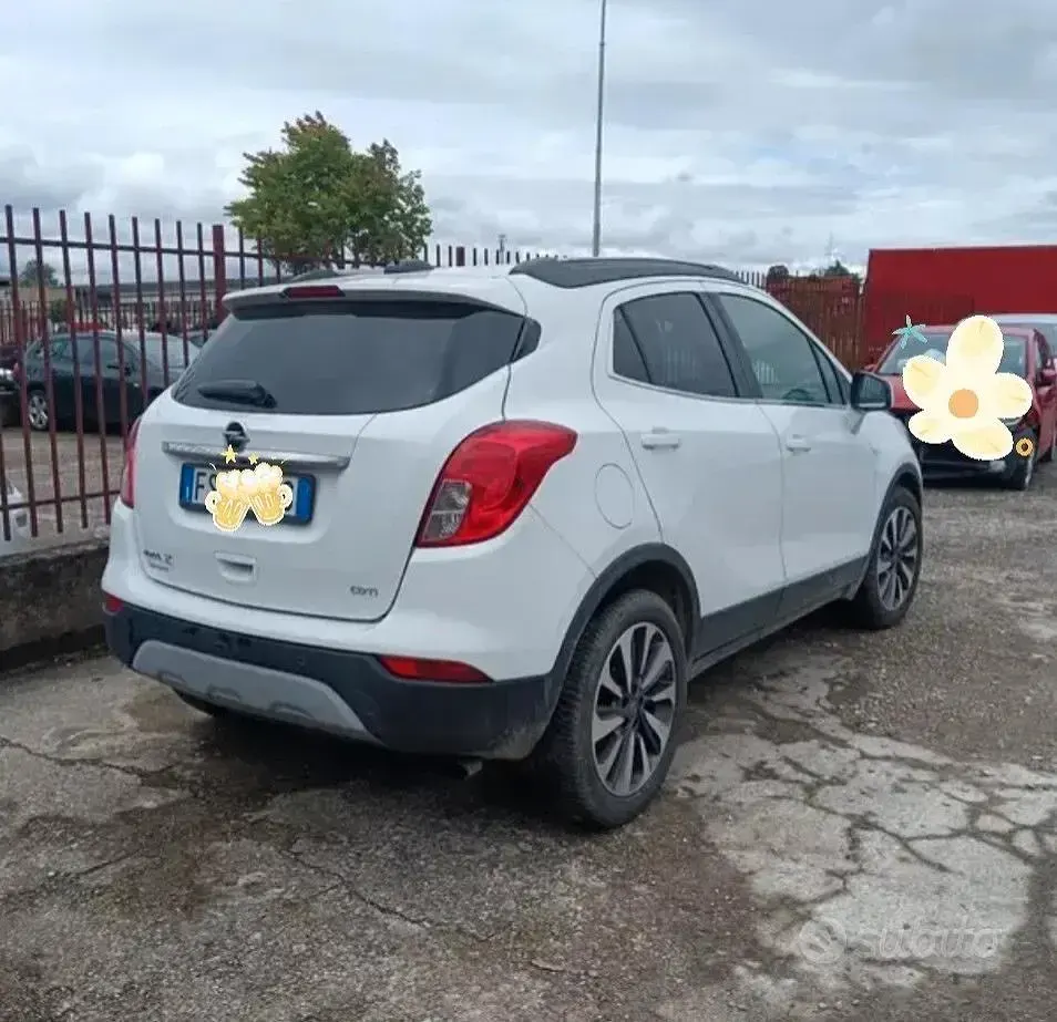 Usata Opel Mokka X 110 CV (80 kW) 2018 Bianco SUV