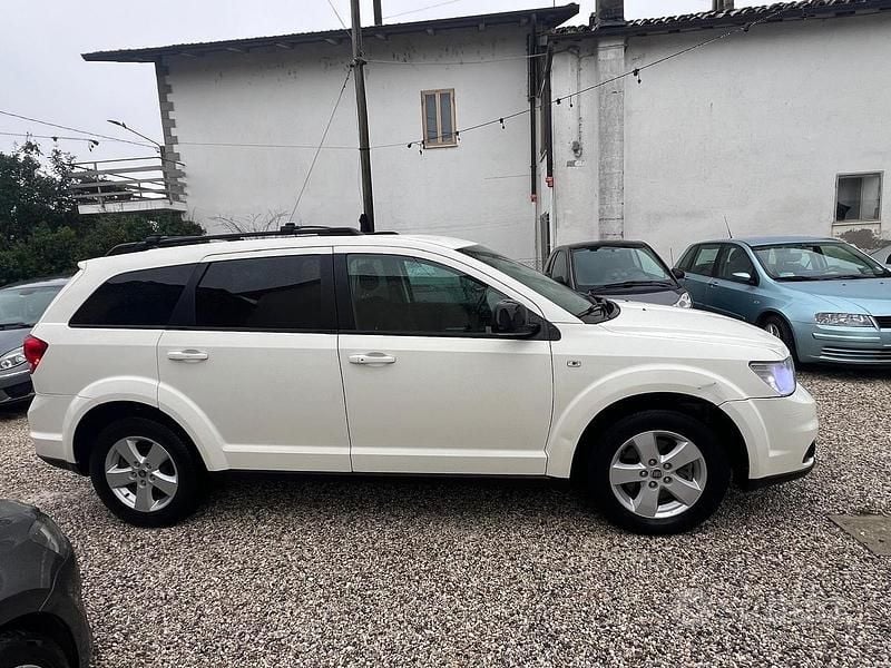 Usata Fiat Freemont Lounge 140 CV (102 kW) 2012 Bianco SUV