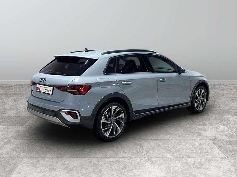 Usata Audi A3 Advanced 150 CV (110 kW) 2024 Grigio freccia perla Berlina