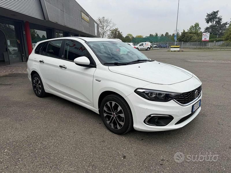 Occasion Fiat Tipo Mirror 120 ch (88 kW) 2020 Gris Break