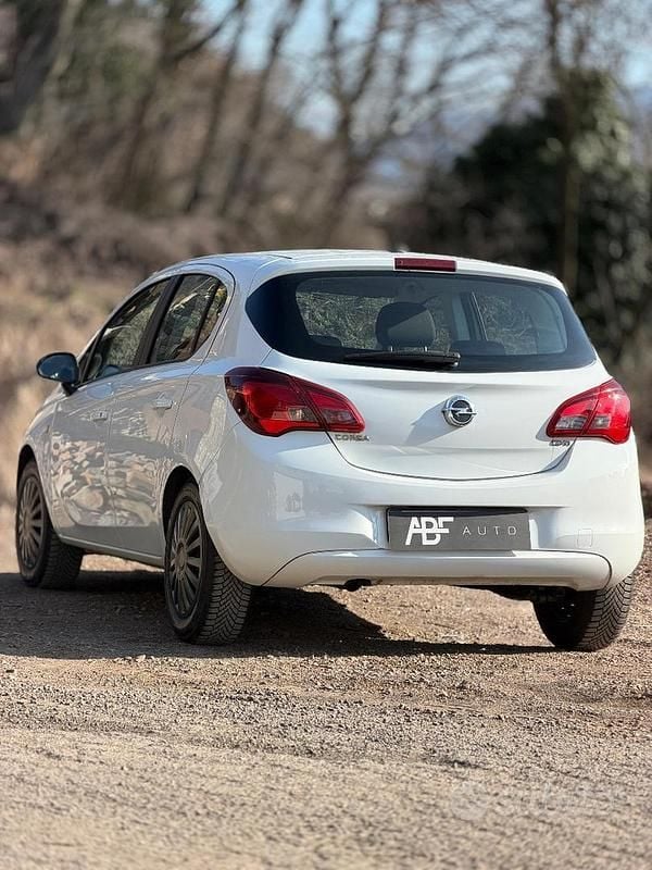 Usata Opel Corsa 2017 Utilitaria