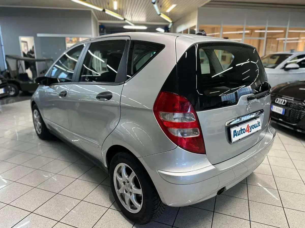Usata Mercedes A150 Classic 95 CV (69 kW) 2004 Argento Berlina
