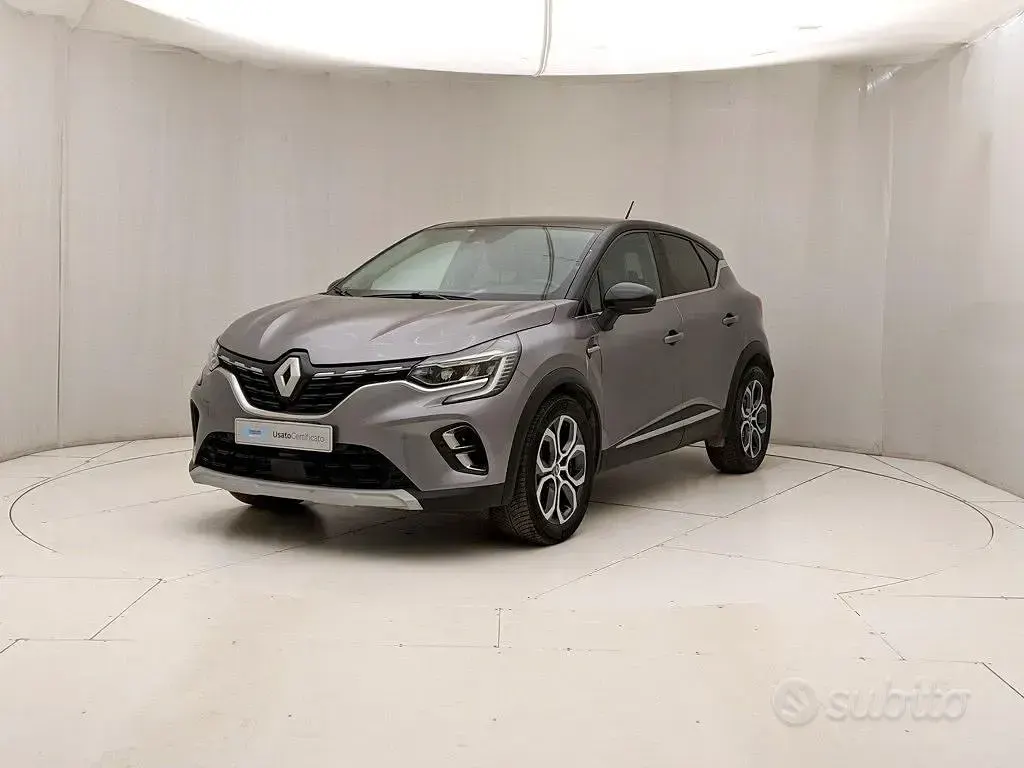 Usata Renault Captur Intens 95 CV (69 kW) 2020 Grigio SUV