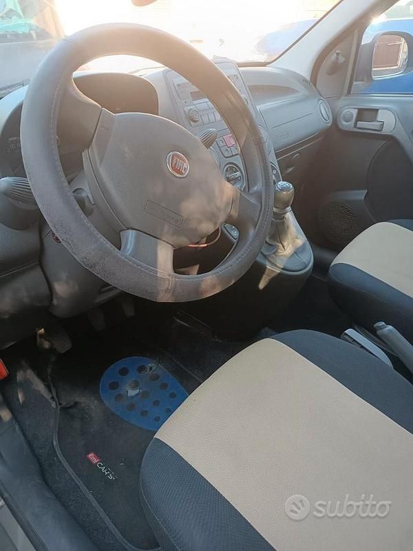 Usata Fiat Panda 77 CV (56 kW) 2011 Bronzo Utilitaria