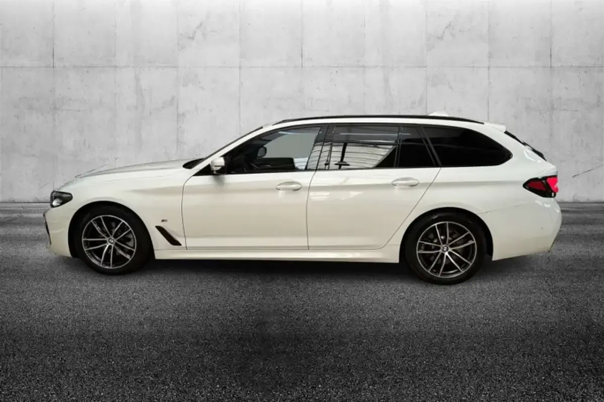 Usata BMW 520 M Sport 190 CV (139 kW) 2023 Bianco Berlina