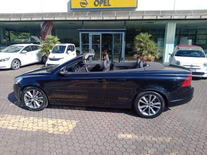 Usata Volvo C70 Summum 150 CV (110 kW) 2012 Nero Cabrio