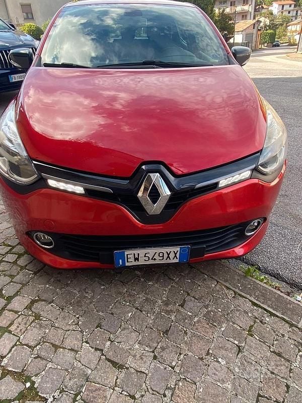 Usata Renault Clio IV 100 CV (73 kW) 2015 Rosso Berlina