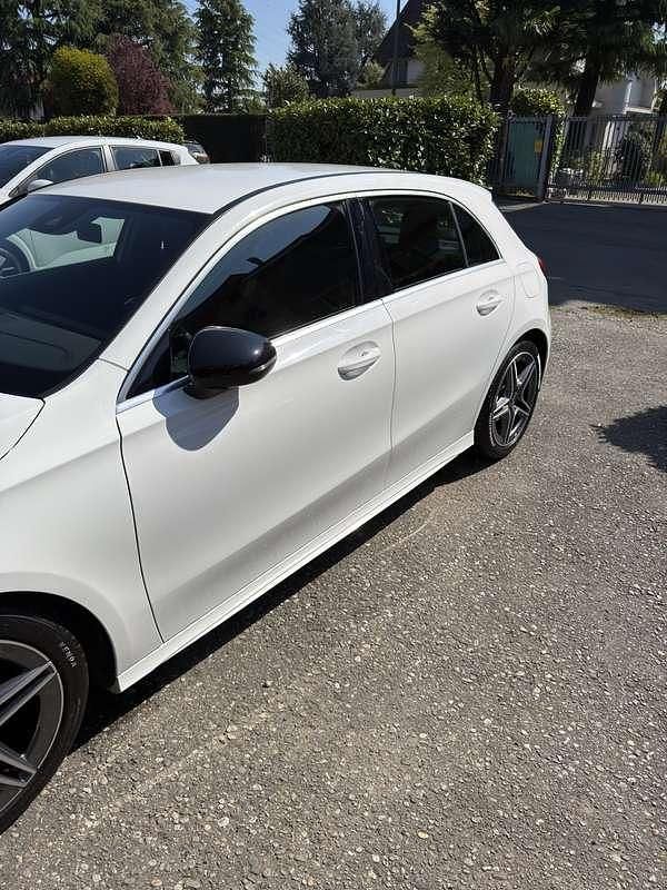 Usata Mercedes A180 Premium 136 CV (100 kW) 2021 Berlina