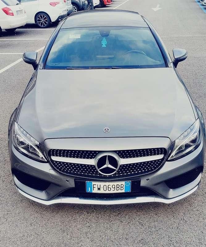 Usata Mercedes 220 Premium 170 CV (125 kW) 2018 Grigio Coupé
