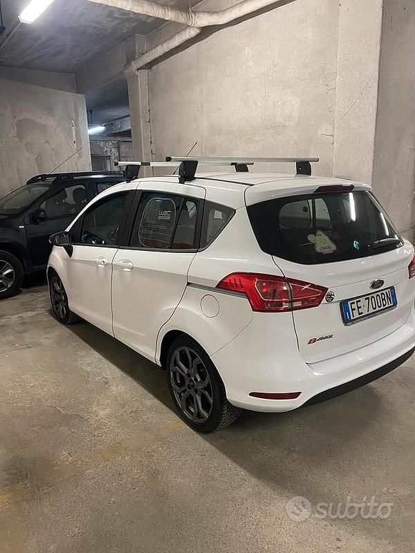 Usata Ford B-MAX Business Edition 95 CV (69 kW) 2016 Monovolume