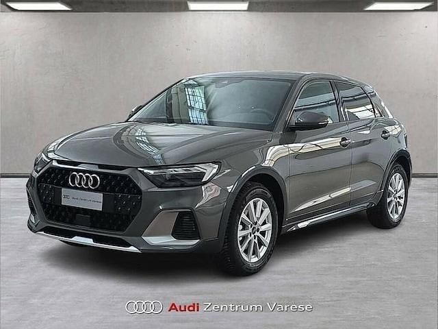 Usata Audi A1 Business 116 CV (85 kW) 2025 Grigio chronos SUV