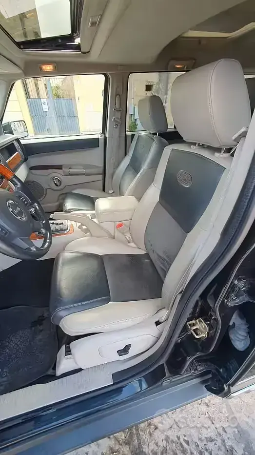 Usata Jeep Commander 218 CV (160 kW) 2007 Nero SUV