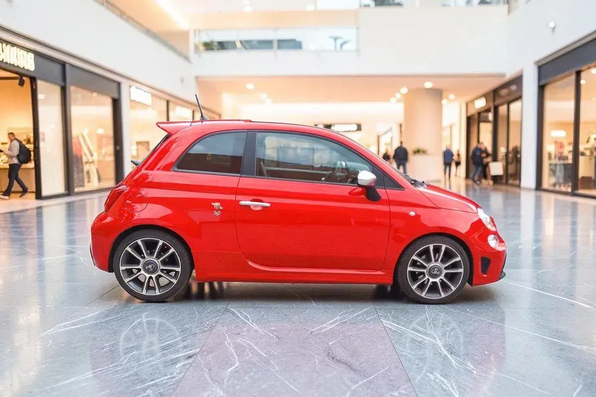 Usata Abarth 595 Turismo 165 CV (121 kW) 2018 Rosso Berlina