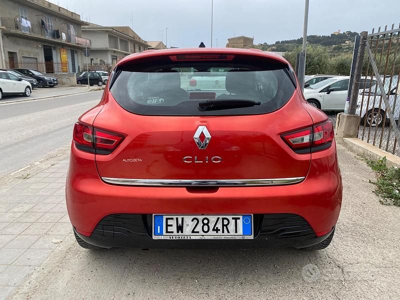 Usata Renault Clio IV 75 CV (55 kW) 2014 Rosso Berlina