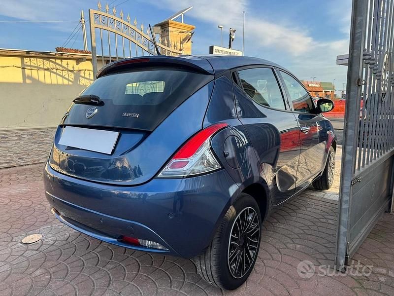Usata Lancia Ypsilon 69 CV (50 kW) 2022 Utilitaria