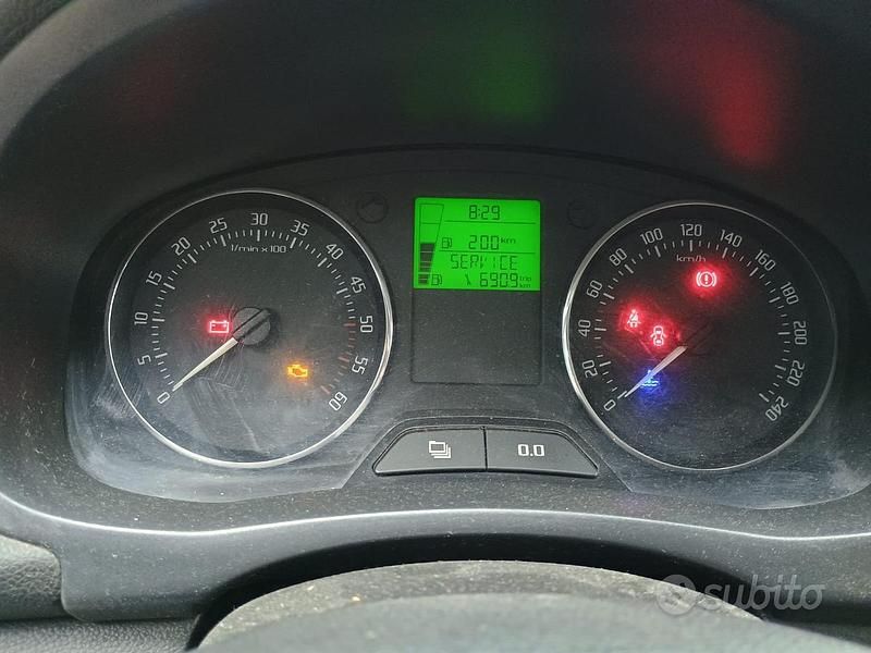 Usata Skoda Fabia 90 CV (66 kW) 2011 Berlina