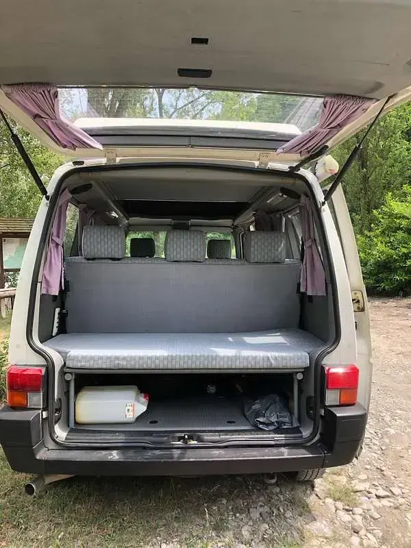 Usata VW Multivan 84 CV (61 kW) 1994 Bianco Monovolume