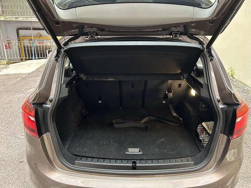 Usata BMW 216 Active Tourer Luxury Line 116 CV (85 kW) 2019 Monovolume