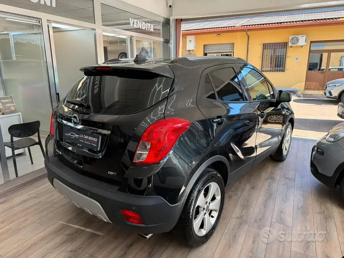 Usata Opel Mokka Cosmo 136 CV (100 kW) 2016 Nero SUV