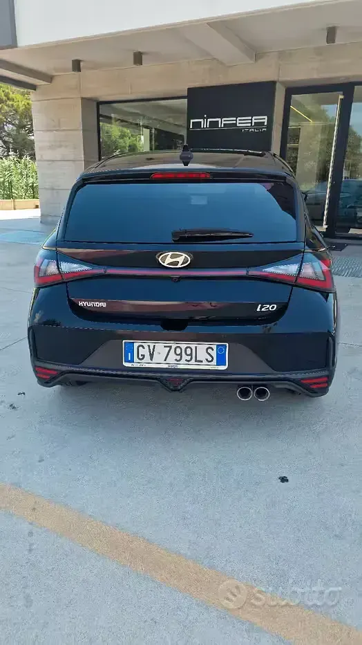 Usata Hyundai i20 N Line 100 CV (73 kW) 2024 Nero Utilitaria