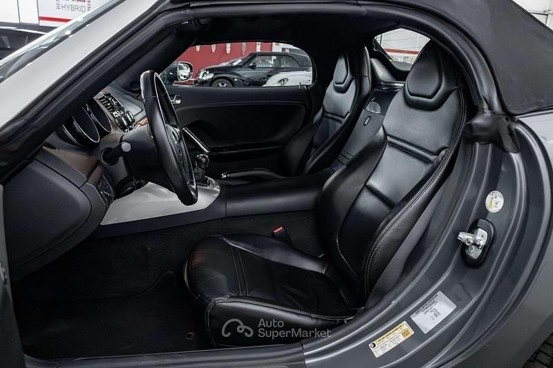 Usata Opel GT 264 CV (194 kW) 2008 Grigio scuro Cabrio