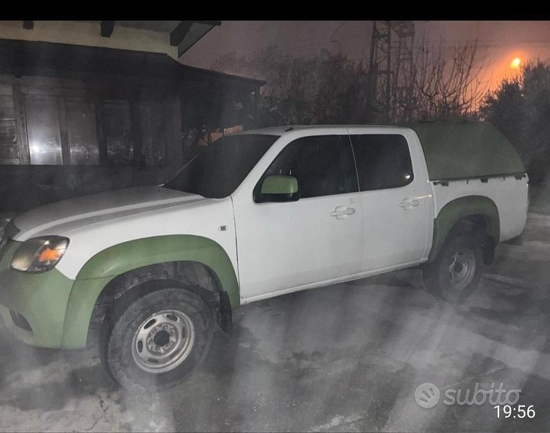 Usata Mazda BT-50 2011 Bianco Pick-up