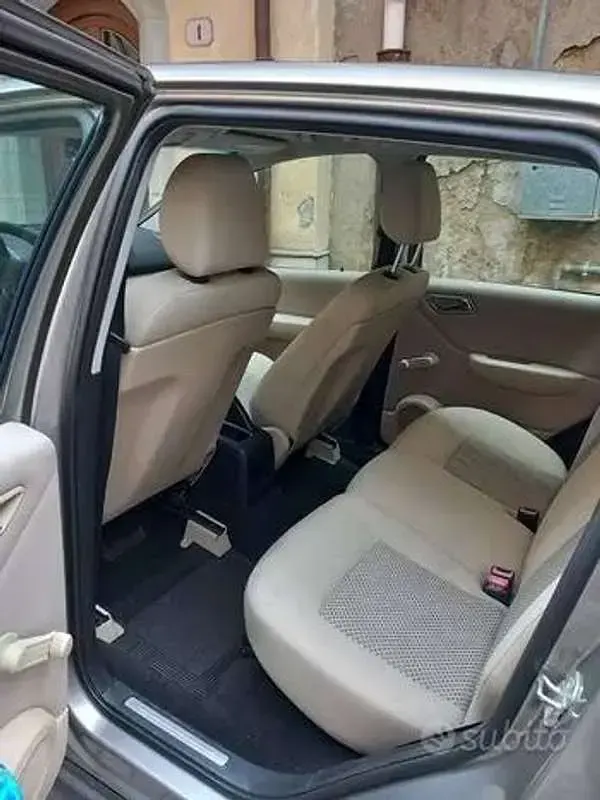 Gebraucht Mercedes A160 Elegance 82 PS (60 kW) 2008 Grau Limousine