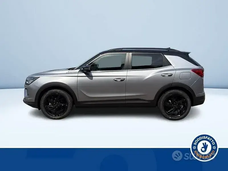 Nuova KGM Korando 163 CV (119 kW) 2026 Grigio SUV