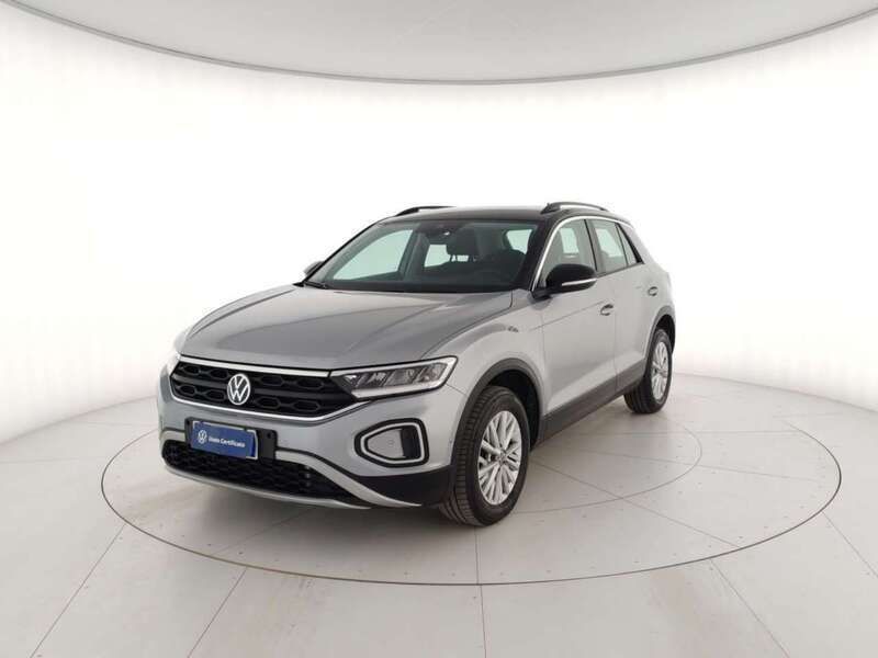 Grigio Usata 2024 VW T-Roc Life SUV | 29.600 € (Buon prezzo) - Immagine 1/4