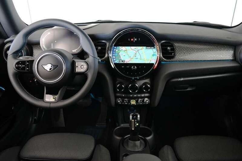 Usata Mini Cooper SE 135 kW (184 CV) 2021 Moonwalk grey metallic Utilitaria