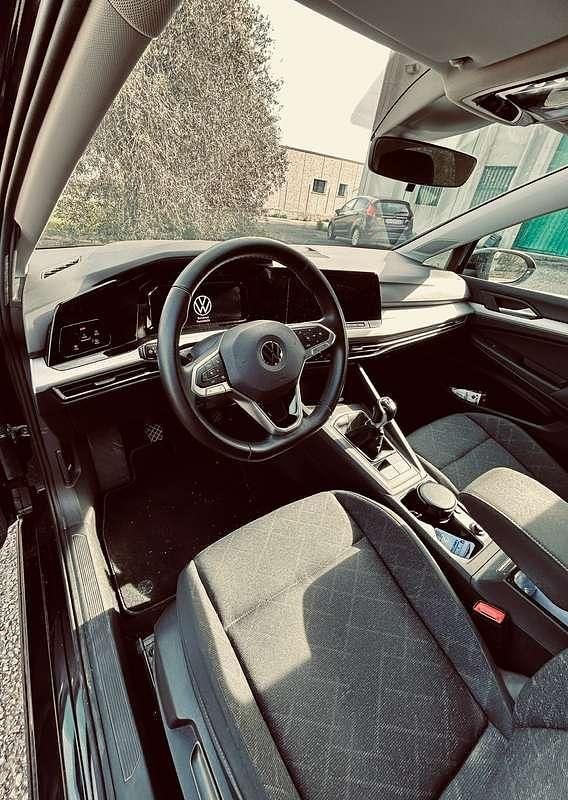 Usata VW Golf VIII Life 150 CV (110 kW) 2020 Nero Berlina