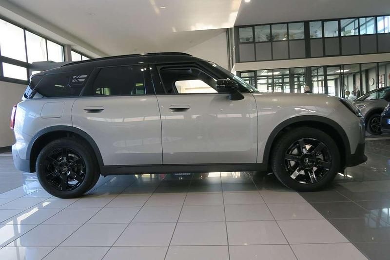 Usata Mini Cooper Countryman Classic 170 CV (125 kW) 2024 Melting silver iii SUV