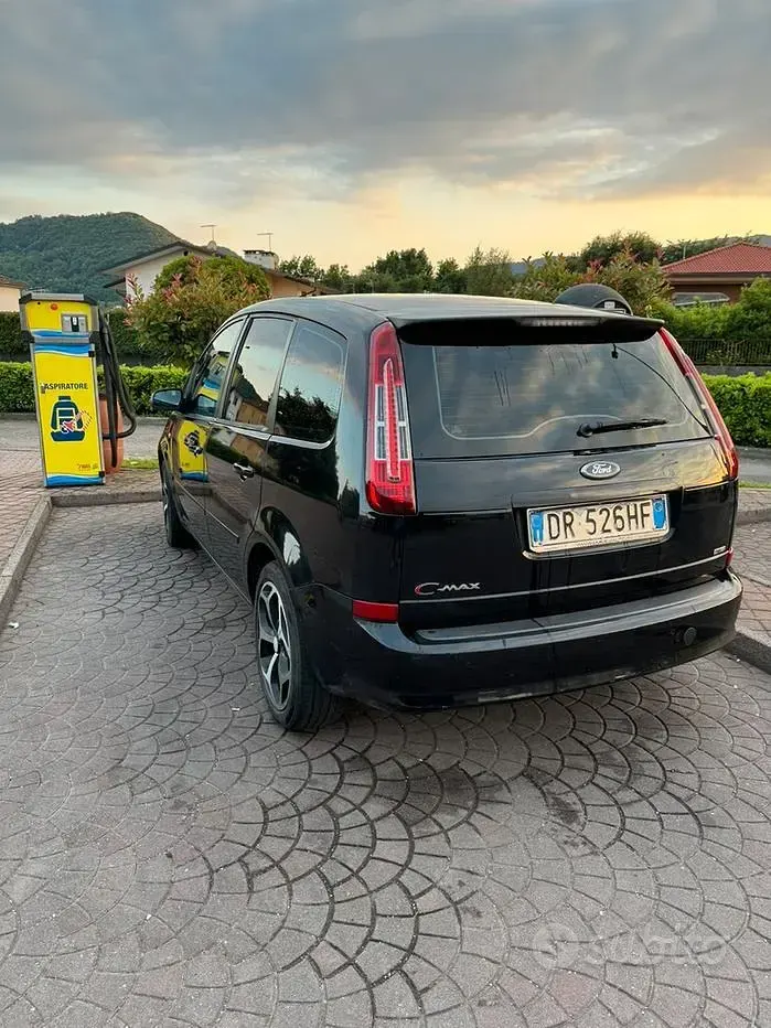 Usata Ford C-MAX Titanium 136 CV (100 kW) 2008 Nero Monovolume