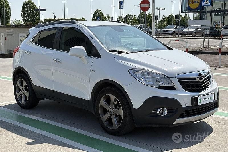 Usata Opel Mokka Cosmo 140 CV (102 kW) 2014 Bianco SUV